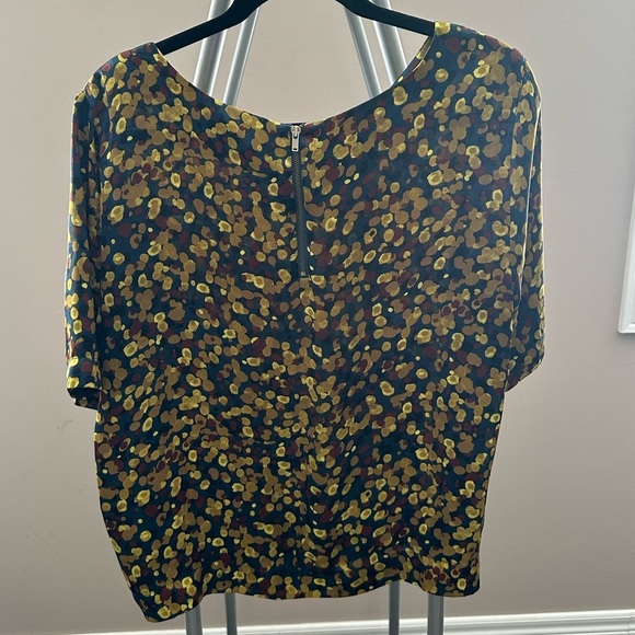 Joe fresh multi coloured blouse with zipper detail on back - Picture 3 of 5